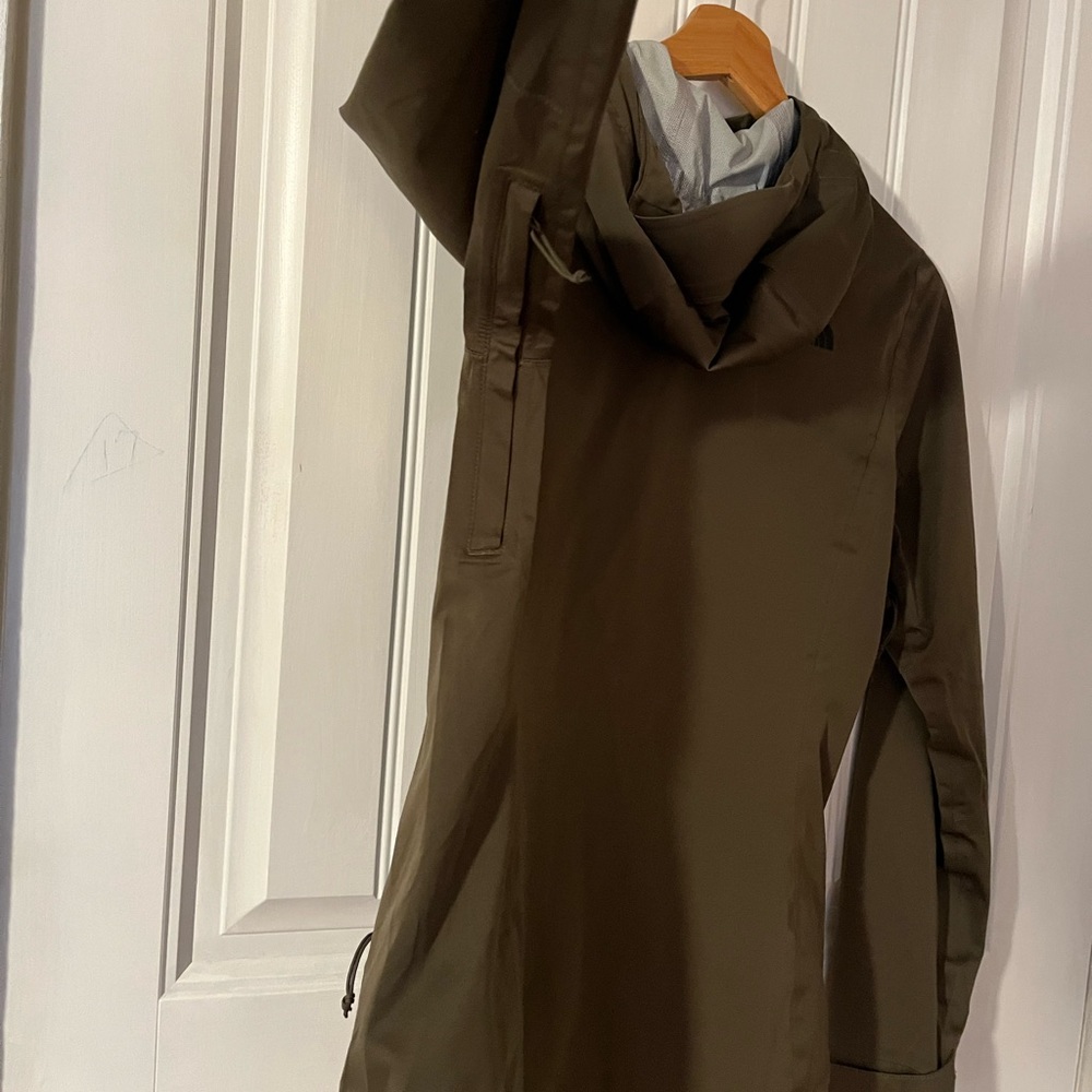 The North Face Rain Jacket - Picture 4 of 7